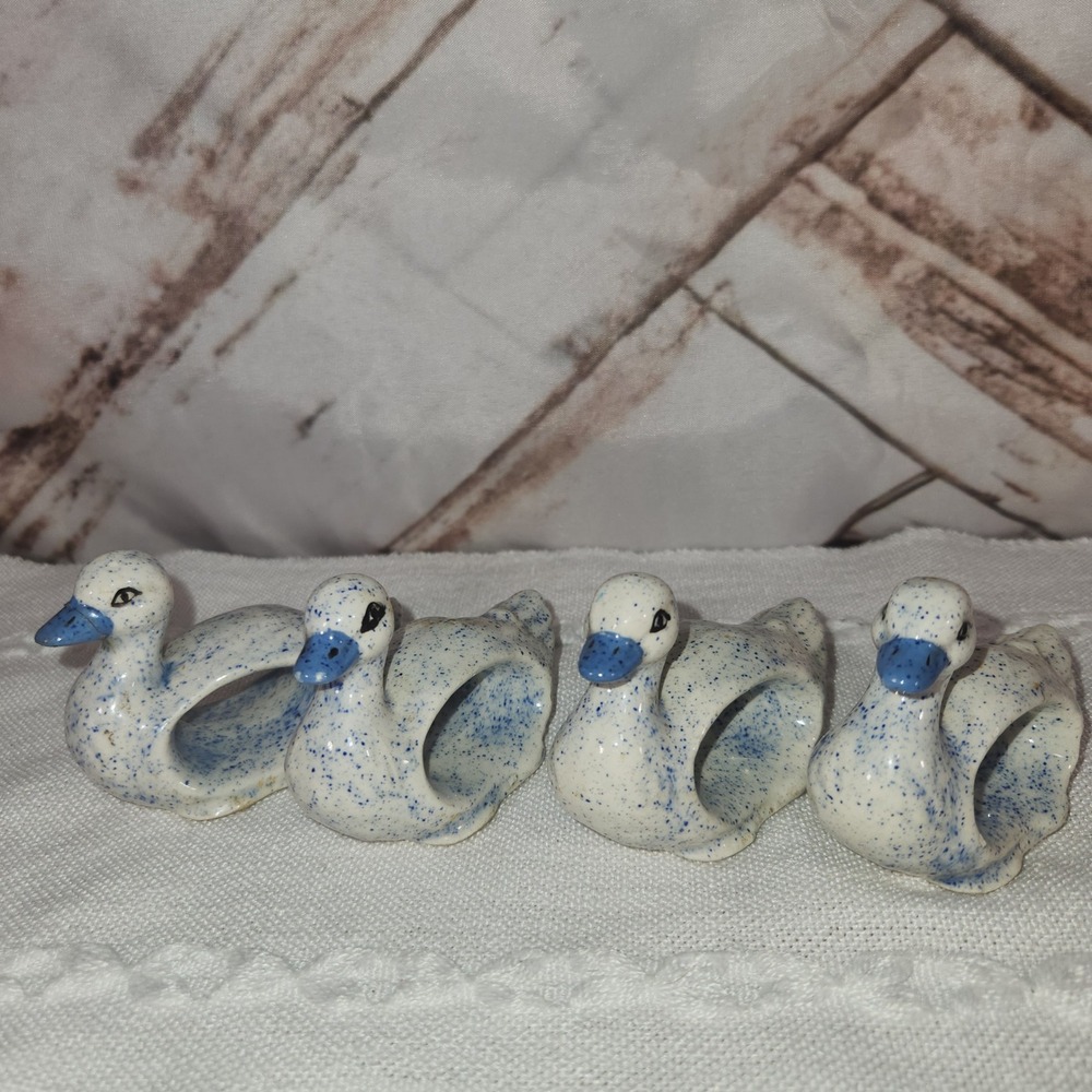 Vintage Blue White Duck Goose Napkin Rings Set of 4 Ceramic Country Farmhouse